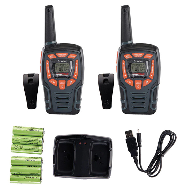 Cobra Marine PMR radio AM855